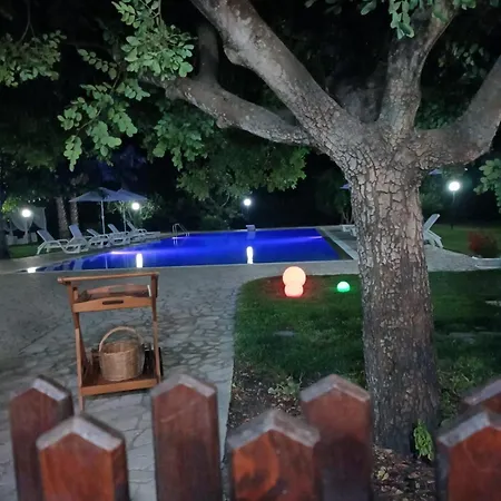 Paradiso Vila